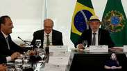 Em evento com Lula, CEO de conglomerado automotivo faz coment&aacute;rio xenof&oacute;bico ap&oacute;s microfone falhar: 'Deve ser de origem asi&aacute;tica'