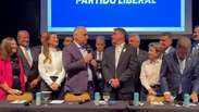 &lsquo;Estarei como para-choque na retaguarda&rsquo;, diz Alfredo Gaspar a Fl&aacute;vio Bolsonaro ap&oacute;s ser confirmado com vice
