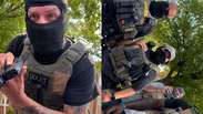 Agente do ICE aponta arma para mulher durante abordagem nos EUA