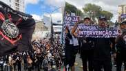 Torcida do Corinthians pede interven&ccedil;&atilde;o judicial durante protesto no Parque S&atilde;o Jorge