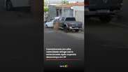 Caminhonete em alta velocidade atinge carro estacionado ap&oacute;s desaven&ccedil;a em SP #shorts