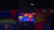 Elton John sa&uacute;da f&atilde;s brasileiros