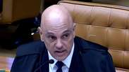 &lsquo;Est&aacute; a servi&ccedil;o de um grupo pol&iacute;tico que quis dar um golpe&rsquo;, diz Moraes em bate-boca com Mendon&ccedil;a