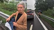 Idosa de 89 anos &eacute; ajudada por motoristas ap&oacute;s ser vista andando desorientada na Linha Vermelha
