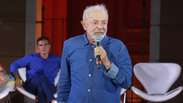 Lula diz que &ldquo;mulheres aprendem a tomar toque desde pequenas&rdquo; ao falar sobre exame de pr&oacute;stata