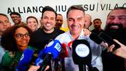 Fl&aacute;vio Bolsonaro anuncia apoio de Pablo Mar&ccedil;al &agrave; sua campanha: 'Grande empreendedor'