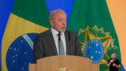 Lula diz que PL de Fl&aacute;vio Bolsonaro decidiu apoiar fim da escala 6x1 ap&oacute;s &lsquo;press&atilde;o da sociedade&rsquo;