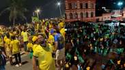 Atos em apoio a Fl&aacute;vio Bolsonaro re&uacute;nem manifestantes em S&atilde;o Paulo e Alagoas