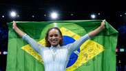 Rebeca Andrade &eacute; ouro no salto e conquista tricampeonato mundial