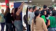 Eleitores batem boca durante vota&ccedil;&atilde;o de Tarc&iacute;sio de Freitas em S&atilde;o Paulo