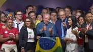 Em discurso da vit&oacute;ria, Alckmin agradece jovens e diz que Lula salvou a democracia pela segunda vez