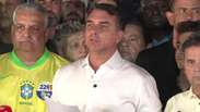 Fl&aacute;vio Bolsonaro n&atilde;o reconhece resultado, cita 'sacanagem' e diz que ir&aacute; pedir anula&ccedil;&atilde;o da elei&ccedil;&atilde;o