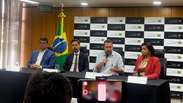 Boulos cita &lsquo;barb&aacute;rie&rsquo; e diz que 10 morreram por convic&ccedil;&otilde;es pol&iacute;ticas no Brasil no pr&eacute; e p&oacute;s-elei&ccedil;&atilde;o