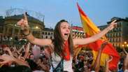 Classificação inédita leva espanhóis às ruas de Madri