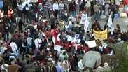 Egito: Exército pede que manifestantes deixem as ruas