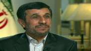 "Ninguém nasce gay", diz Ahmadinejad em entrevista polêmica