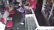 PR: homem reage a assalto em relojoaria em Cascavel; veja