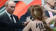 Putin é recebido com protesto e topless na Alemanha