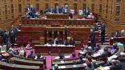 Senado francês aprova casamento homossexual