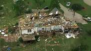Tornado e enchente causam destruição e morte em Oklahoma