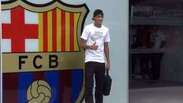 Veja a chegada de Neymar ao Barcelona para realizar exames