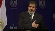 Mursi alega legitimidade e pede que Exército retire ultimato