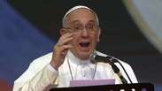 Papa pede aos jovens que sejam  "revolucionários"