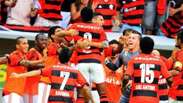 Flamengo marca três vezes e afunda Atlético-MG