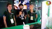 Holandesas da Heineken ensinam a tirar chopp no Rock in Rio