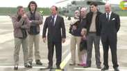 Jornalistas sequestrados na Síria são recebidos por Hollande