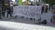 Manifestantes protestam contra a Copa do Mundo em Curitiba
