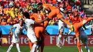 Veja os gols de Holanda 2 x 0 Chile pela Copa 2014 em 3D