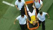 Neymar fratura vértebra e está fora da Copa 2014