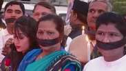 Protesto marca 2 anos de estupro coletivo de mulher na Índia