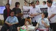 Tailandesa trava batalha para denunciar negligências médicas