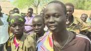 Crianças soldado dão adeus às armas no Sudão do Sul