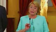 Bachelet promete concluir obras de áreas atingidas por tremor