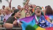 Parada do Orgulho Gay reúne centenas de pessoas em Miami