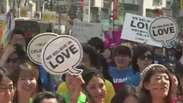 Japoneses protestam pela legalização do casamento gay