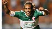 Zagueiro torce por "final feliz" entre Palmeiras e Valdivia 