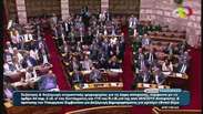 Parlamento grego aprova referendo por maioria de 178 votos
