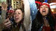 Cerveja, escalada de mastros e Ivete Sangalo: a festa chilena!