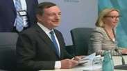 BCE decide aumentar créditos de emergência para bancos gregos