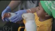 Zion, 8, é 1º menino no mundo a receber transplante de mãos