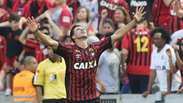 Veja os gols de Atlético-PR 1 x 1 Sport pelo Brasileiro