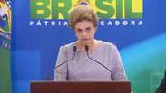 Dilma diz que jamais renunciará e que impeachment é golpe