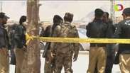 Tiroteio contra posto de controle no Paquistão deixa três policiais mortos