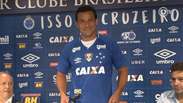 Fred comemora volta ao Cruzeiro, seu 'time do coração' 