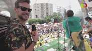 Sargento Pimenta anima foliões com Beatles em São Paulo