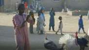 Crianças refugiadas registram vida em acampamento nigeriano